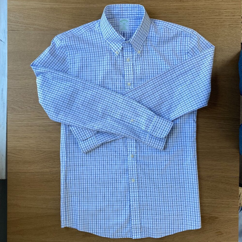 Brooks Brothers Non-Iron Button Down Blue Tattersall Slim Fit 15-1/2 34/35
